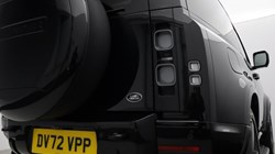 2022 (72) LAND ROVER DEFENDER 5.0 P525 V8 90 3dr Auto 5397687
