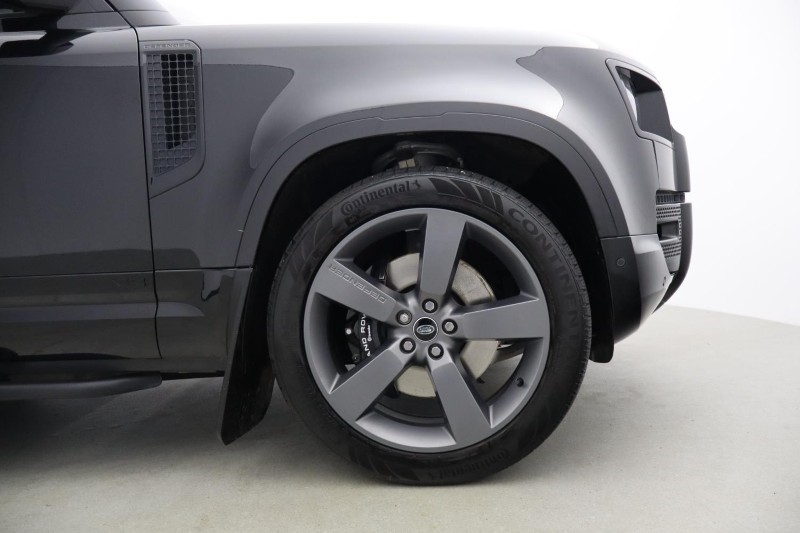 2022 (72) LAND ROVER DEFENDER 5.0 P525 V8 90 3dr Auto 5397708