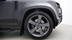 2022 (72) LAND ROVER DEFENDER 5.0 P525 V8 90 3dr Auto 5397708