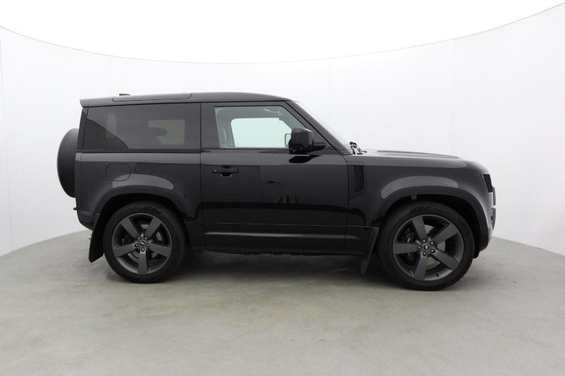 2022 (72) LAND ROVER DEFENDER 5.0 P525 V8 90 3dr Auto 5622181