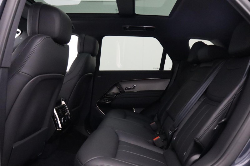 2024 (24) LAND ROVER RANGE ROVER SPORT 3.0 D300 Dynamic SE 5dr Auto 5394938