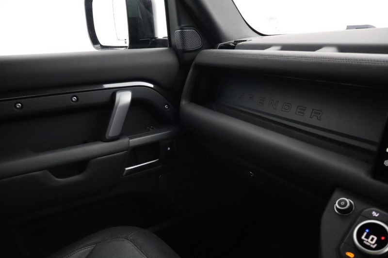 2023 (73) LAND ROVER DEFENDER 2.0 P400e X-Dynamic HSE 110 5dr Auto 5438667