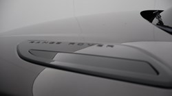 2023 (73) LAND ROVER RANGE ROVER VELAR 2.0 D200 MHEV Dynamic SE 5dr Auto 5349175