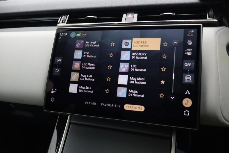 2023 (73) LAND ROVER RANGE ROVER VELAR 2.0 D200 MHEV Dynamic SE 5dr Auto 5349198