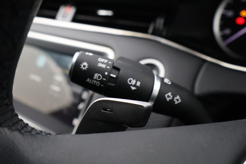 2023 (73) LAND ROVER RANGE ROVER EVOQUE 2.0 D200 R-Dynamic S 5dr Auto 5337208