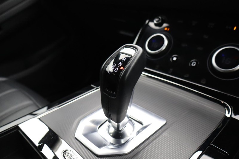 2023 (73) LAND ROVER RANGE ROVER EVOQUE 2.0 D200 R-Dynamic S 5dr Auto 5337226