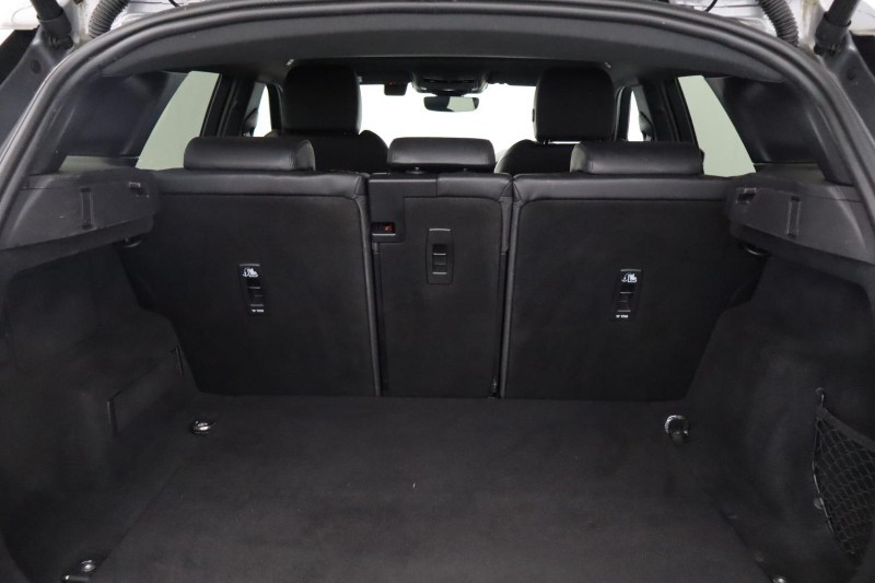 2023 (73) LAND ROVER RANGE ROVER EVOQUE 2.0 D200 R-Dynamic S 5dr Auto 5337185