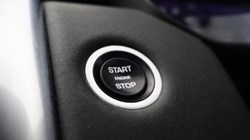 2021 (21) LAND ROVER COMMERCIAL DISCOVERY 3.0 D300 HSE Commercial Auto 5488620