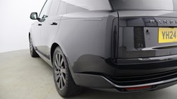 2024 (24) LAND ROVER RANGE ROVER 3.0 D300 SE 4dr Auto 5522134