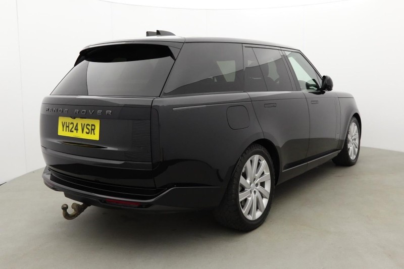2024 (24) LAND ROVER RANGE ROVER 3.0 D300 SE 4dr Auto 5418602