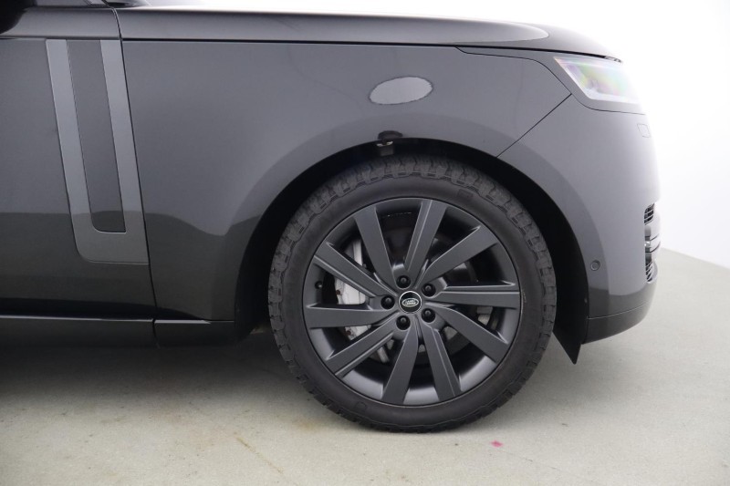2024 (24) LAND ROVER RANGE ROVER 3.0 D300 SE 4dr Auto 5522138