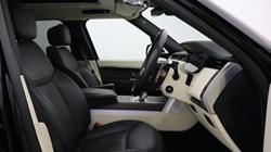 2024 (24) LAND ROVER RANGE ROVER 3.0 D300 SE 4dr Auto 5418636