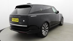 2025 (25) LAND ROVER RANGE ROVER 4.4 P615 V8 SV LWB 4dr Auto 5395328