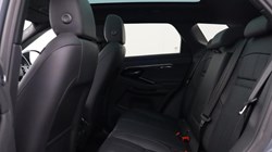 2023 (23) LAND ROVER RANGE ROVER EVOQUE 2.0 D200 R-Dynamic HSE 5dr Auto 5418449