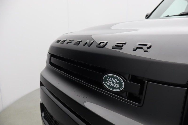 2025 (25) LAND ROVER COMMERCIAL DEFENDER 3.0 D350 Hard Top X-Dynamic HSE Auto [3 Seat] 5406357