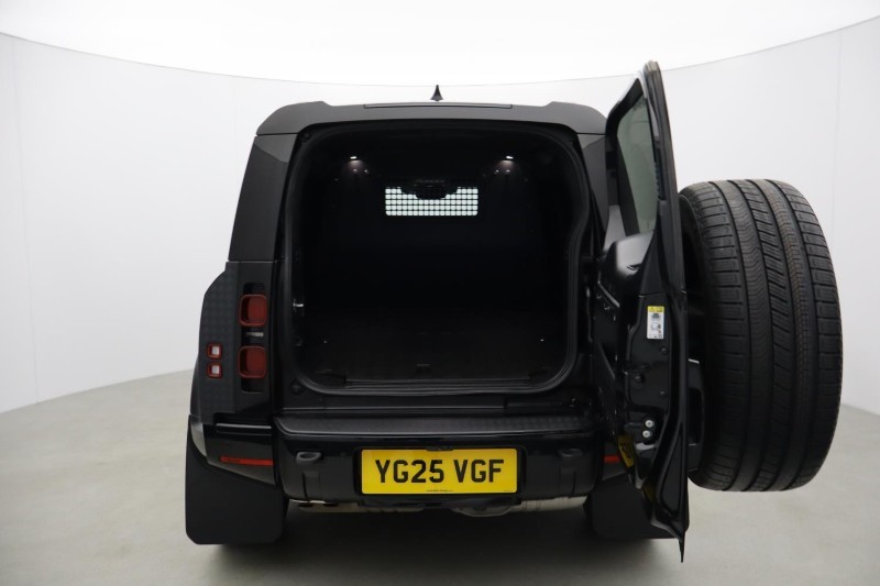 2025 (25) LAND ROVER COMMERCIAL DEFENDER 3.0 D350 Hard Top X-Dynamic HSE Auto [3 Seat] 5406322
