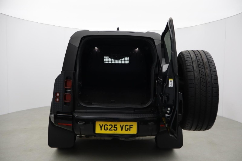 2025 (25) LAND ROVER COMMERCIAL DEFENDER 3.0 D350 Hard Top X-Dynamic HSE Auto [3 Seat] 5406321