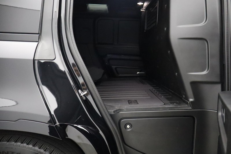2025 (25) LAND ROVER COMMERCIAL DEFENDER 3.0 D350 Hard Top X-Dynamic HSE Auto [3 Seat] 5406346