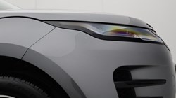 2025 (25) LAND ROVER RANGE ROVER EVOQUE 1.5 P270e Dynamic SE 5dr Auto 5356003