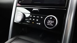 2023 (23) LAND ROVER COMMERCIAL DISCOVERY 3.0 D300 R-Dynamic SE Commercial Auto 5398180