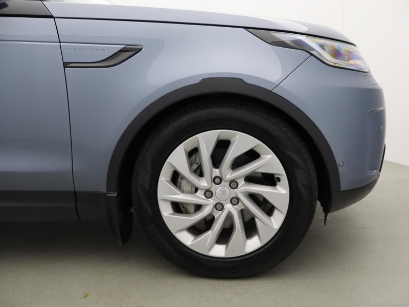 2022 (72) LAND ROVER DISCOVERY 3.0 D300 S 5dr Auto 5359116