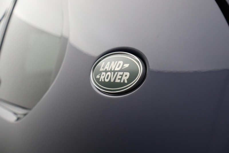2022 (22) LAND ROVER DISCOVERY 3.0 D300 R-Dynamic SE 5dr Auto 5423453
