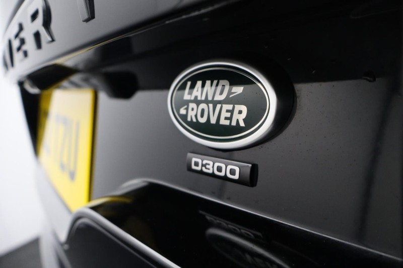 2022 (22) LAND ROVER DISCOVERY 3.0 D300 R-Dynamic SE 5dr Auto 5423448