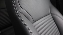 2022 (22) LAND ROVER DISCOVERY 3.0 D300 R-Dynamic SE 5dr Auto 5423478