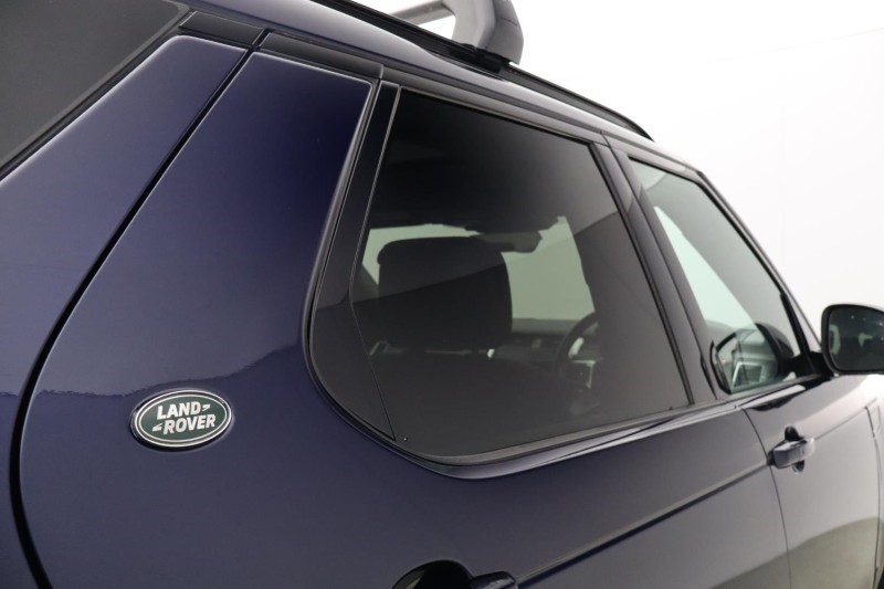 2022 (22) LAND ROVER DISCOVERY 3.0 D300 R-Dynamic SE 5dr Auto 5423460