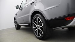 2022 (22) LAND ROVER RANGE ROVER SPORT 3.0 D300 HSE Silver 5dr Auto 5393516
