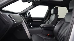 2021 (71) LAND ROVER DISCOVERY 3.0 D250 R-Dynamic SE 5dr Auto 5419966