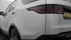 2021 (71) LAND ROVER DISCOVERY 3.0 D250 R-Dynamic SE 5dr Auto 5419953