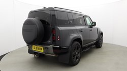 2021 (21) LAND ROVER DEFENDER 3.0 D300 X-Dynamic HSE 110 5dr Auto 5411868