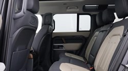 2021 (21) LAND ROVER DEFENDER 3.0 D300 X-Dynamic HSE 110 5dr Auto 5411886