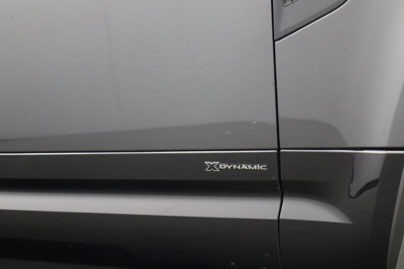 2021 (21) LAND ROVER DEFENDER 3.0 D300 X-Dynamic HSE 110 5dr Auto 5411899