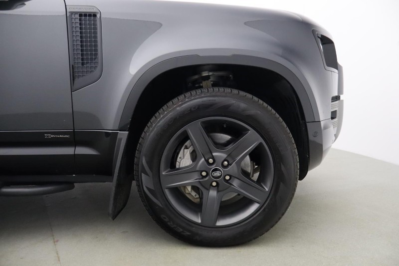 2021 (21) LAND ROVER DEFENDER 3.0 D300 X-Dynamic HSE 110 5dr Auto 5411897