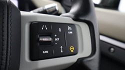 2021 (21) LAND ROVER DEFENDER 3.0 D300 X-Dynamic HSE 110 5dr Auto 5411919