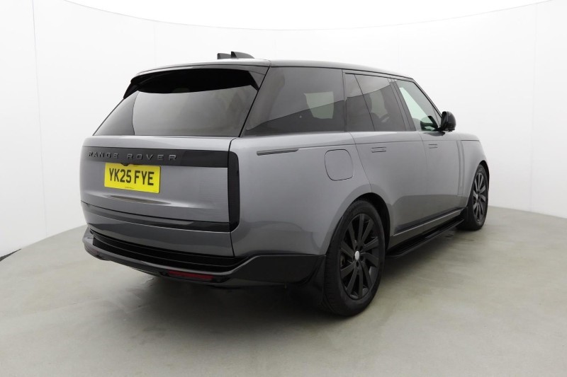 2025 (25) LAND ROVER RANGE ROVER 3.0 P400 SE 4dr Auto 5429104