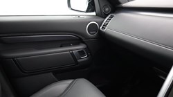 2025 (25) LAND ROVER DISCOVERY 3.0 D350 Metropolitan Edition 5dr Auto 5406123