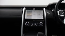2025 (25) LAND ROVER DISCOVERY 3.0 D350 Metropolitan Edition 5dr Auto 5406096