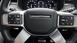 2025 (25) LAND ROVER DISCOVERY 3.0 D350 Metropolitan Edition 5dr Auto 5406109