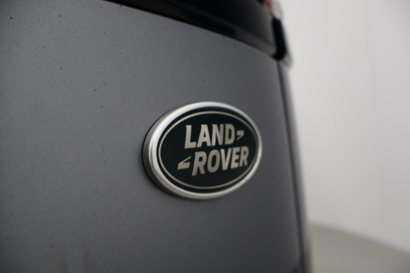 2021 (21) LAND ROVER RANGE ROVER VELAR 3.0 D300 MHEV R-Dynamic SE 5dr Auto 5437010