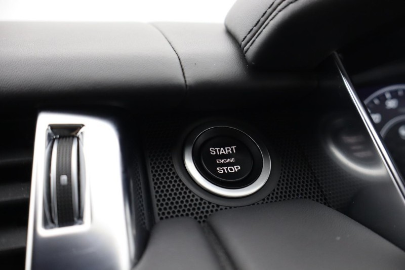 2021 (21) LAND ROVER RANGE ROVER SPORT 5.0 P575 S/C SVR 5dr Auto 5431866