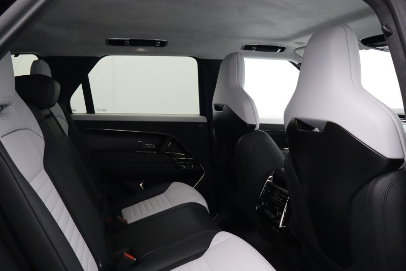 2024 (74) LAND ROVER RANGE ROVER SPORT 4.4 P635 V8 SV Edition One 5dr Auto [Gloss] 5404835