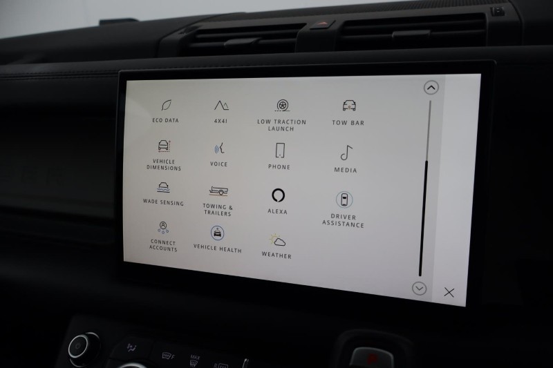 2023 (73) LAND ROVER DEFENDER 3.0 D250 X-Dynamic HSE 90 3dr Auto 5479651