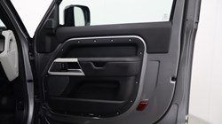 2023 (73) LAND ROVER DEFENDER 3.0 D250 X-Dynamic HSE 90 3dr Auto 5479613