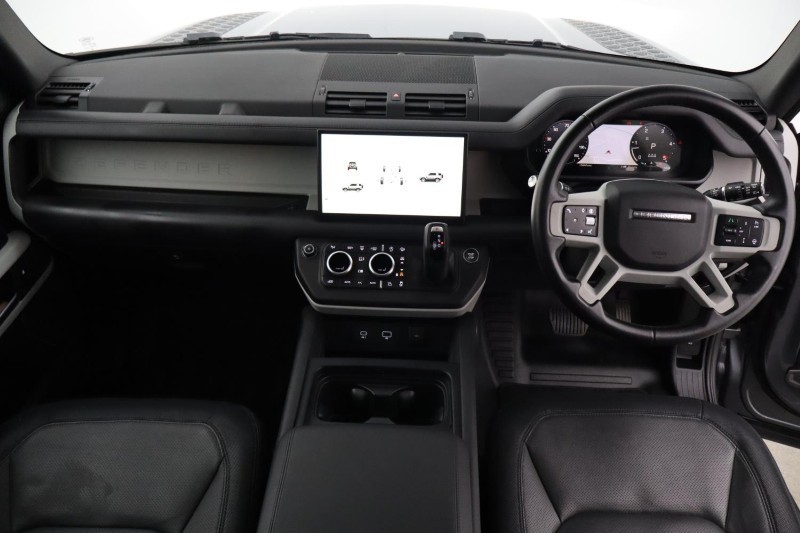2023 (73) LAND ROVER DEFENDER 3.0 D250 X-Dynamic HSE 90 3dr Auto 5479623