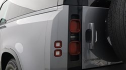 2023 (73) LAND ROVER DEFENDER 3.0 D250 X-Dynamic HSE 90 3dr Auto 5479609