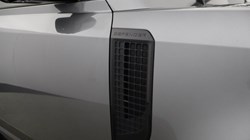 2023 (73) LAND ROVER DEFENDER 3.0 D250 X-Dynamic HSE 90 3dr Auto 5479656