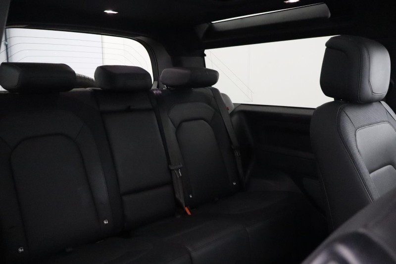 2023 (73) LAND ROVER DEFENDER 3.0 D250 X-Dynamic HSE 90 3dr Auto 5479617